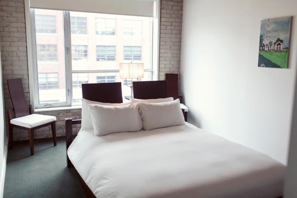 Hotel Ocho Toronto Bilik gambar