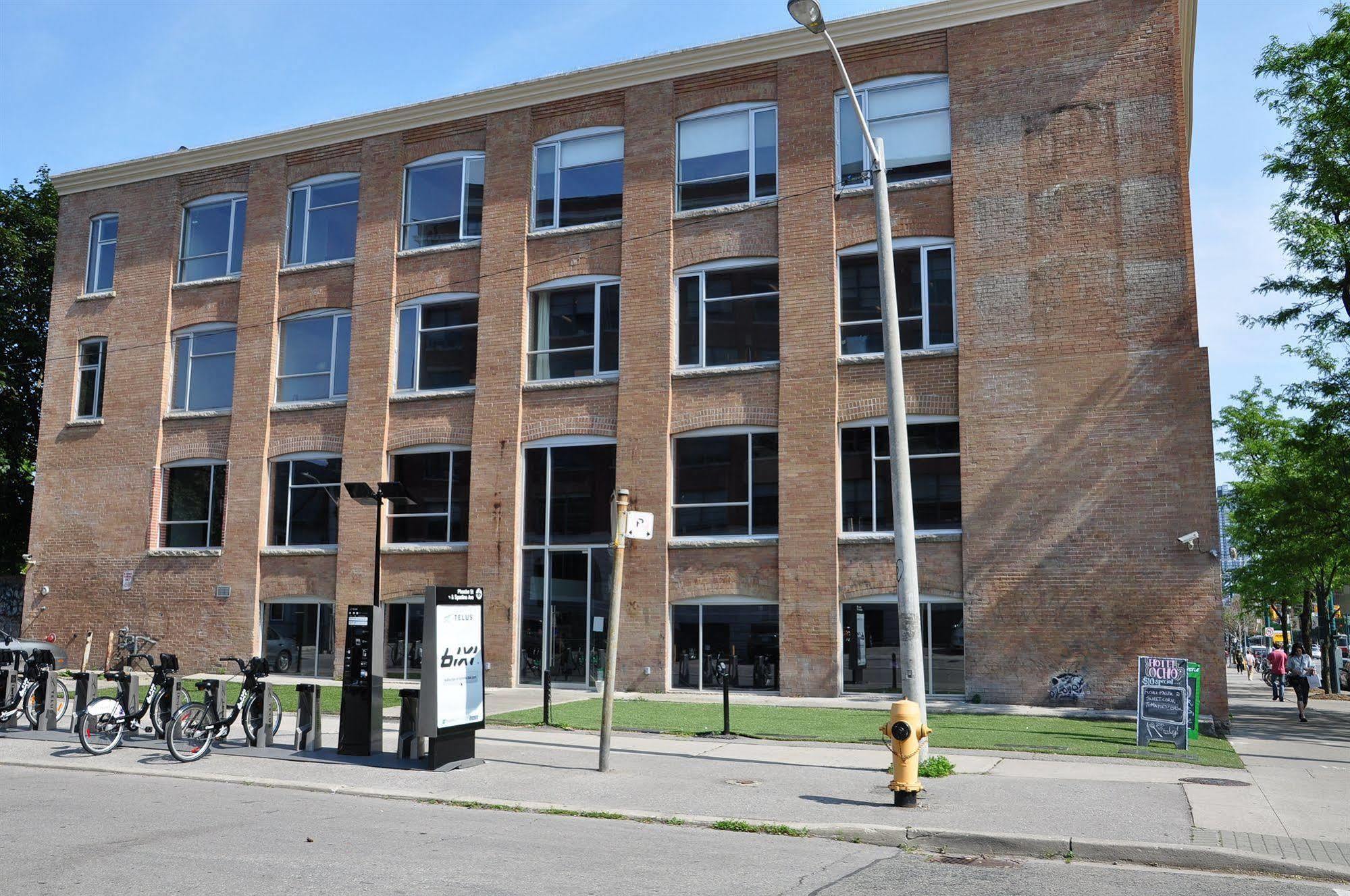Hotel Ocho Toronto Luaran gambar