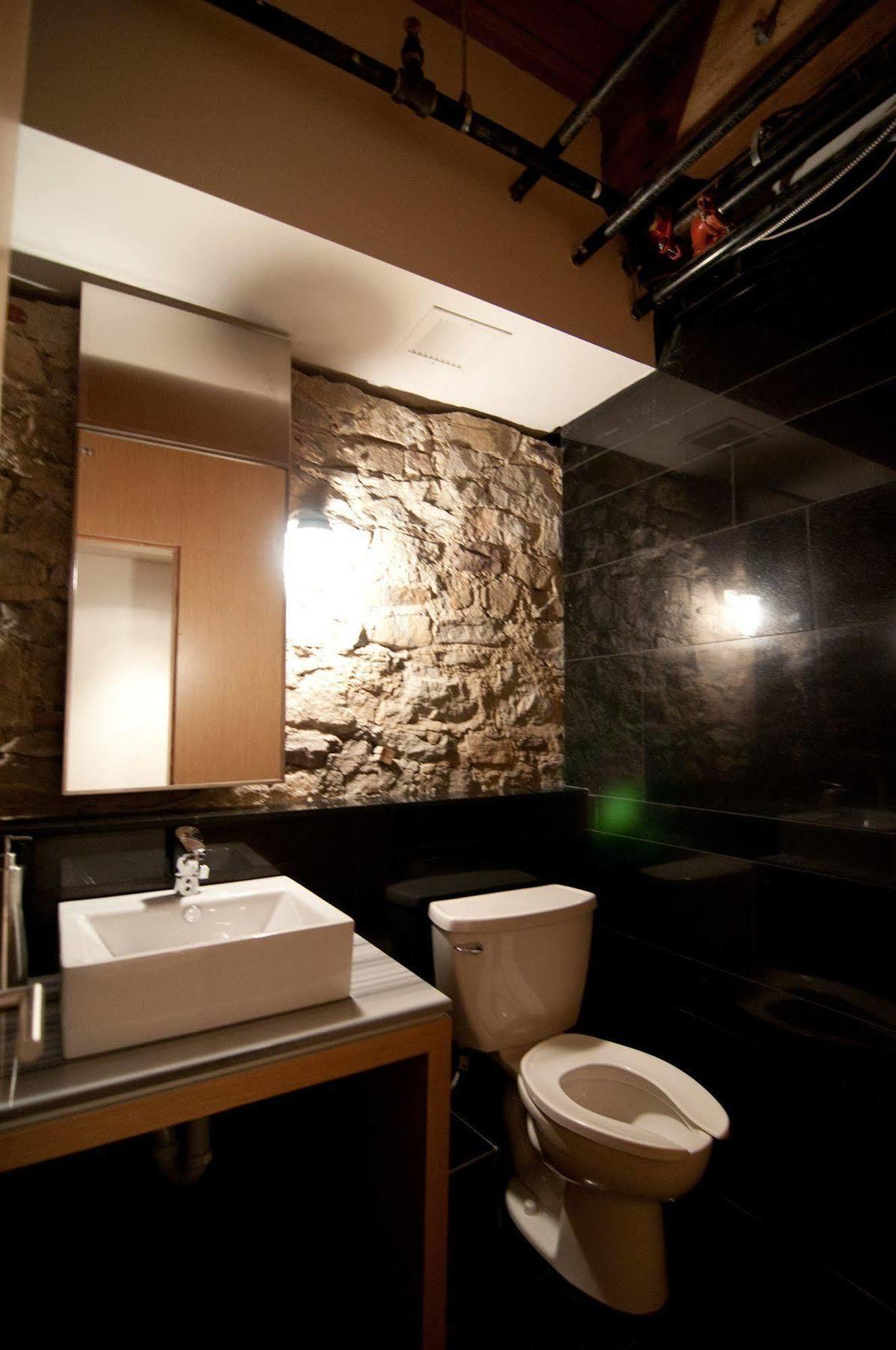 Hotel Ocho Toronto Luaran gambar